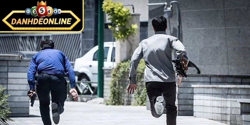 Mơ thấy bị rượt đuổi nhưng trốn thoát là điềm gì?